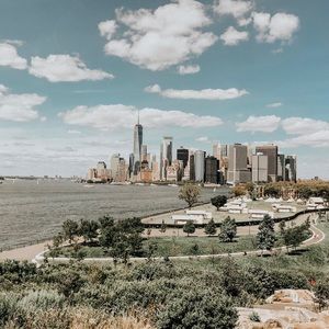 Meet your Posher, Joy